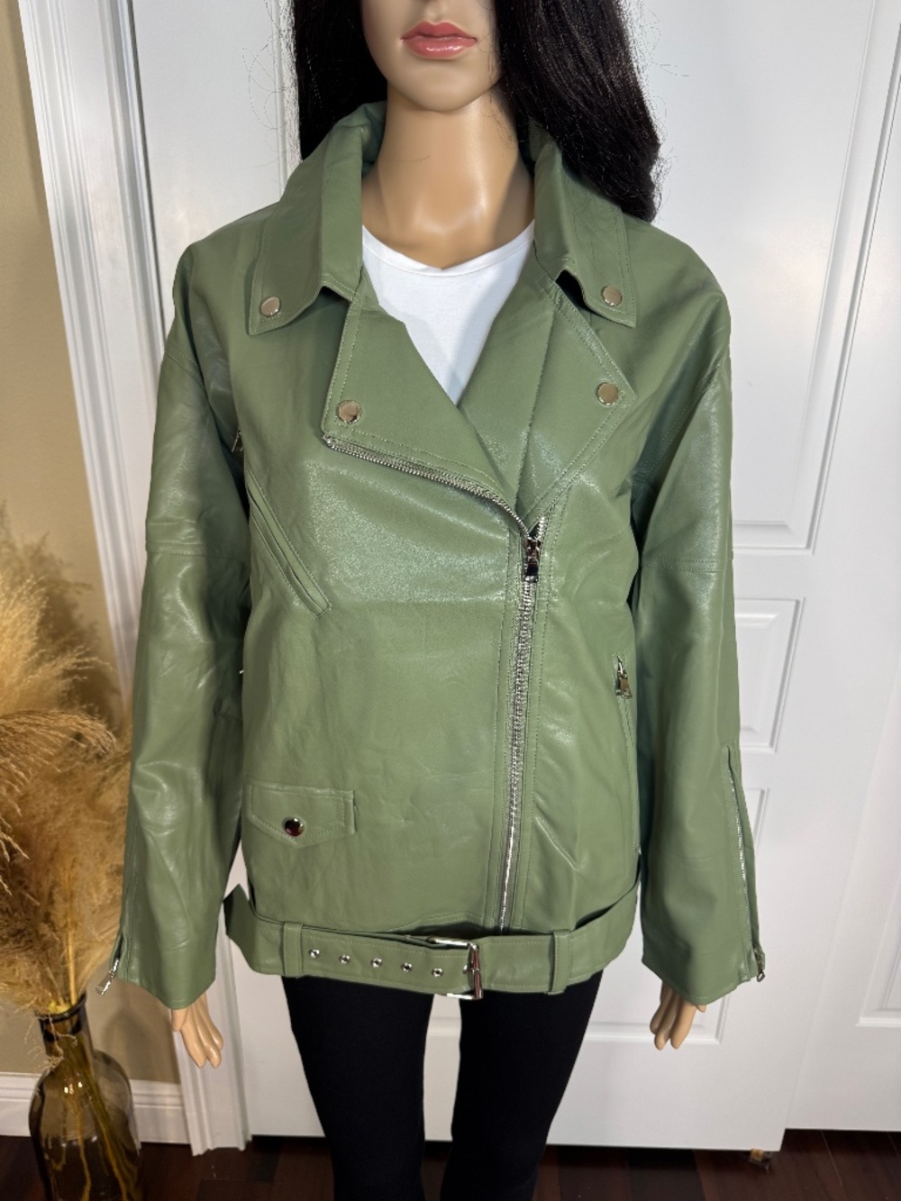 OLIVE GREEN ZIP UP FAUX LEATHER JACKET SIZE S/M - NWOT - Picture 7 of 16